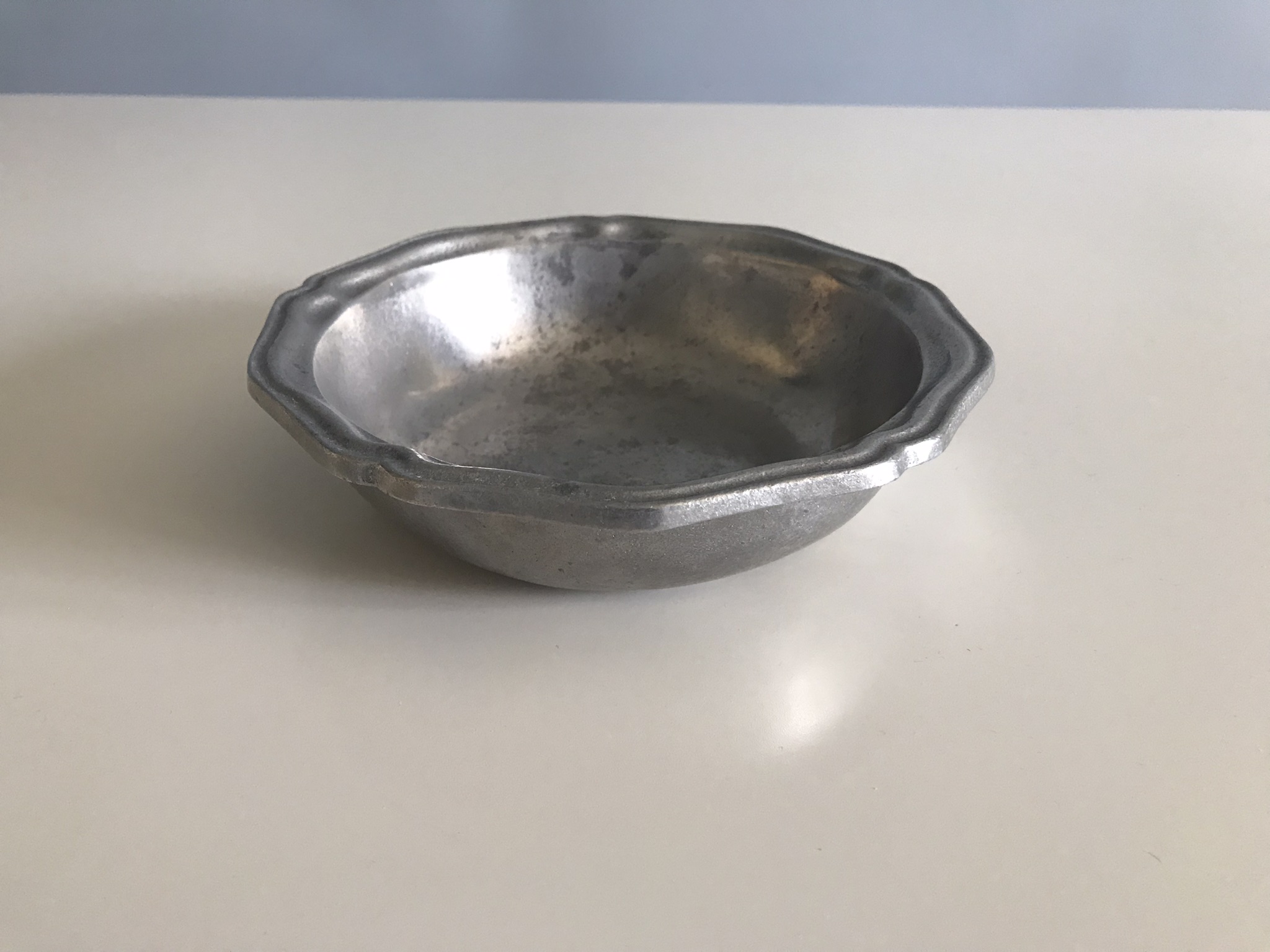 Fémtál (17,5 cm)