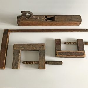 Antik/történelmi/népi régi asztalos szerszámok (16 db)