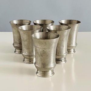 Pohárkészlet (6 db) - kisebb méretű, enyhén talpas, ónból (10 x 6,5 cm)