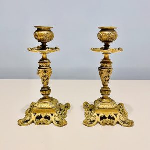Gyertyatartó pár, réz, barokk jellegű - 20 cm