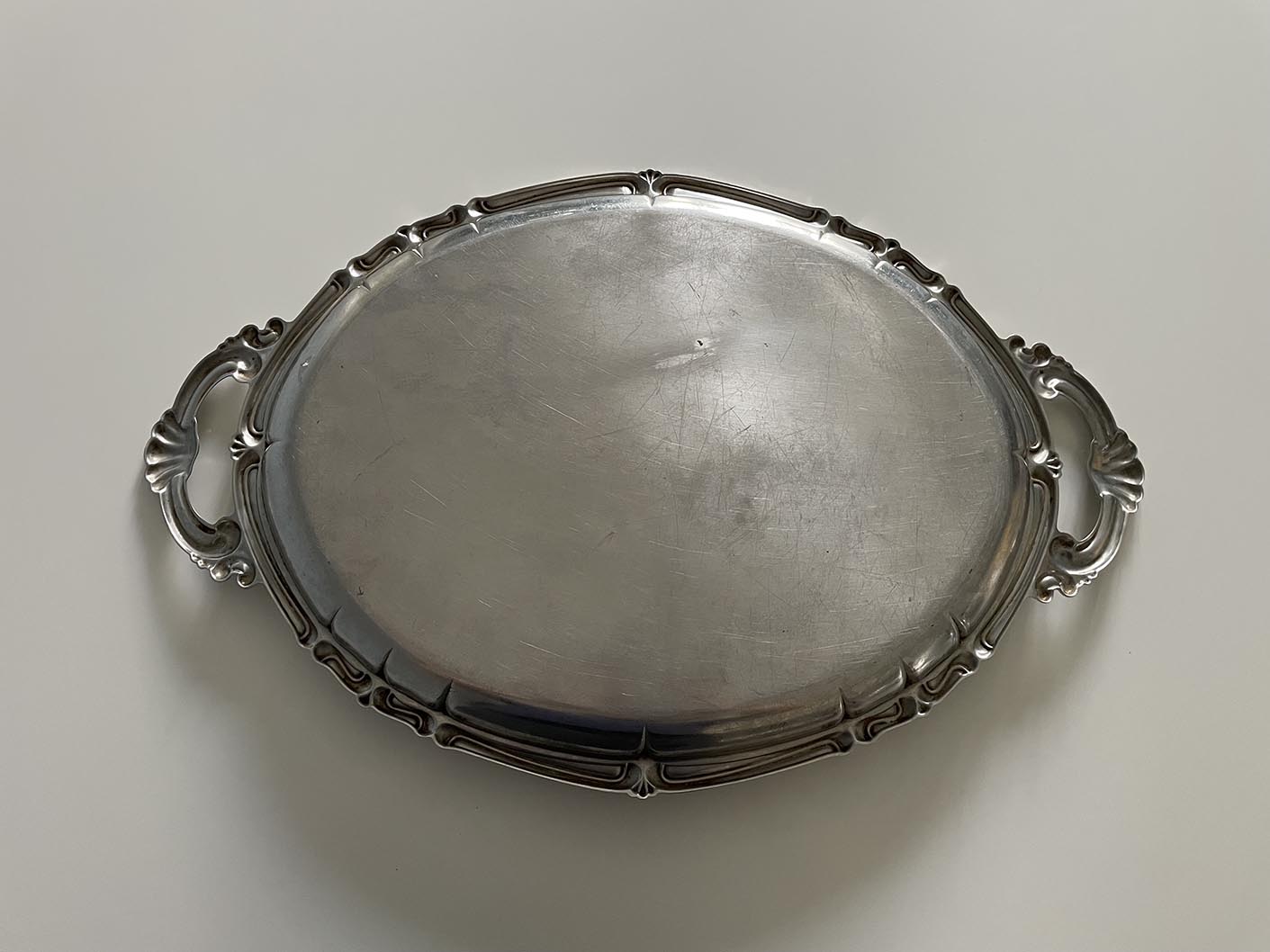 Tálca, hatalmas, ovális, füles, barokk mintájú (64 x 41 cm) - 3. kép